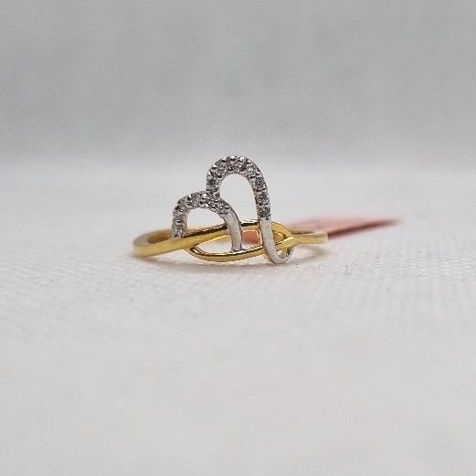 Heart and knot ring