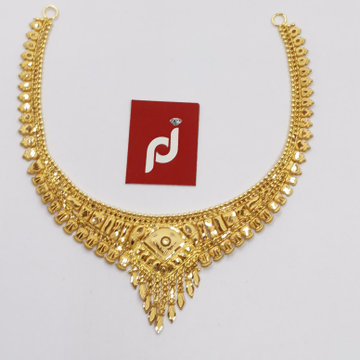 necklace by 